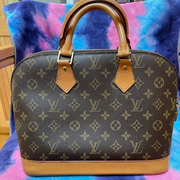 Louis Vuitton Alma PM bag - Picture 1 of 12